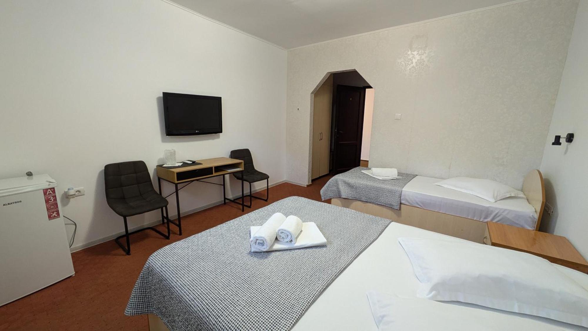 Motel Don Tomaso Vaslui Ngoại thất bức ảnh
