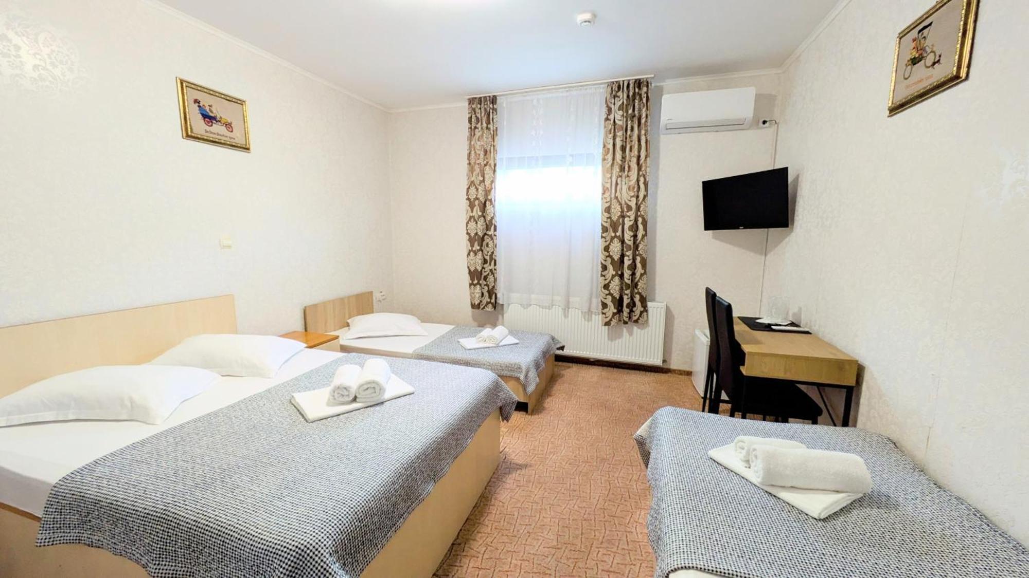 Motel Don Tomaso Vaslui Ngoại thất bức ảnh