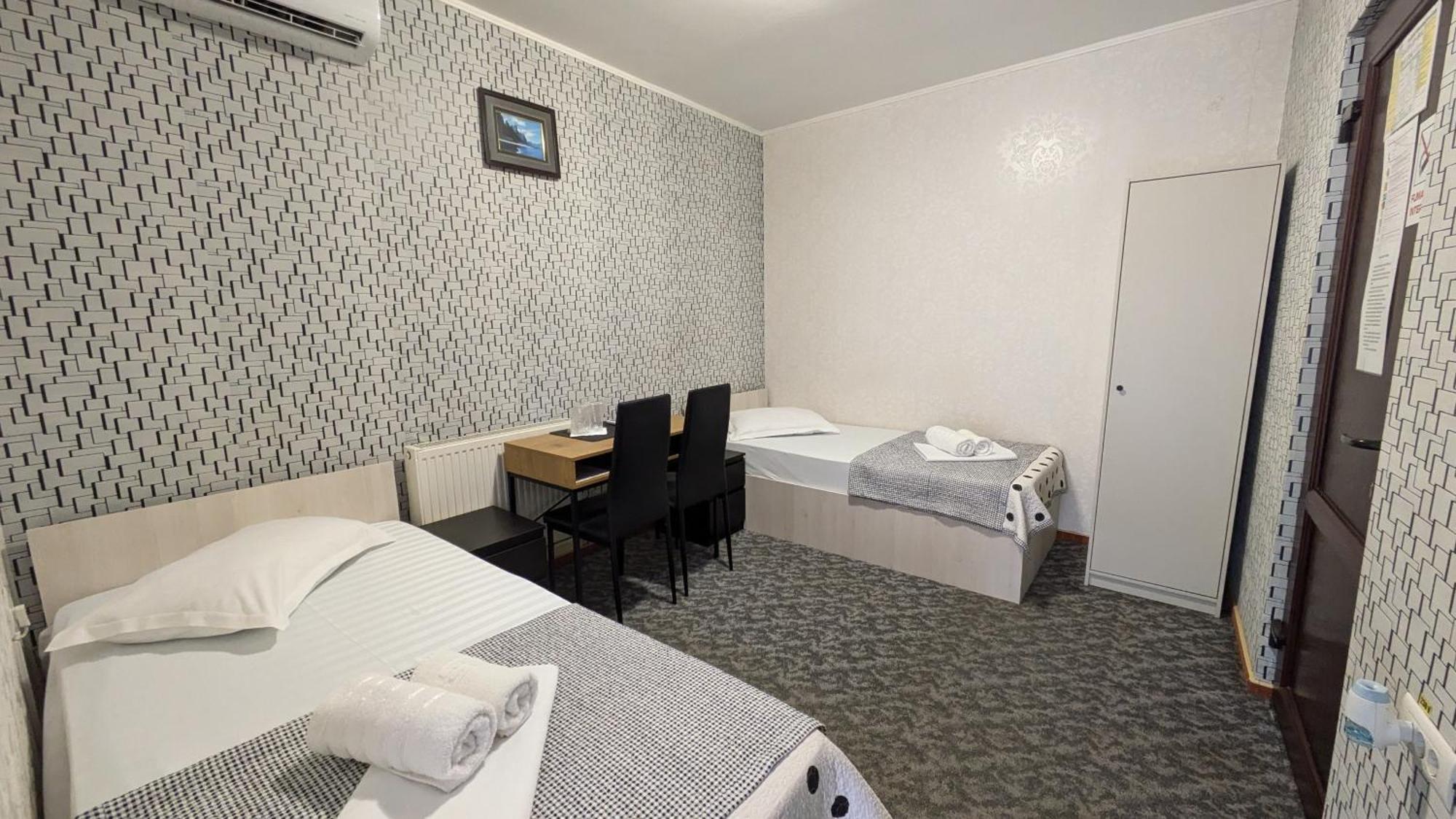 Motel Don Tomaso Vaslui Ngoại thất bức ảnh