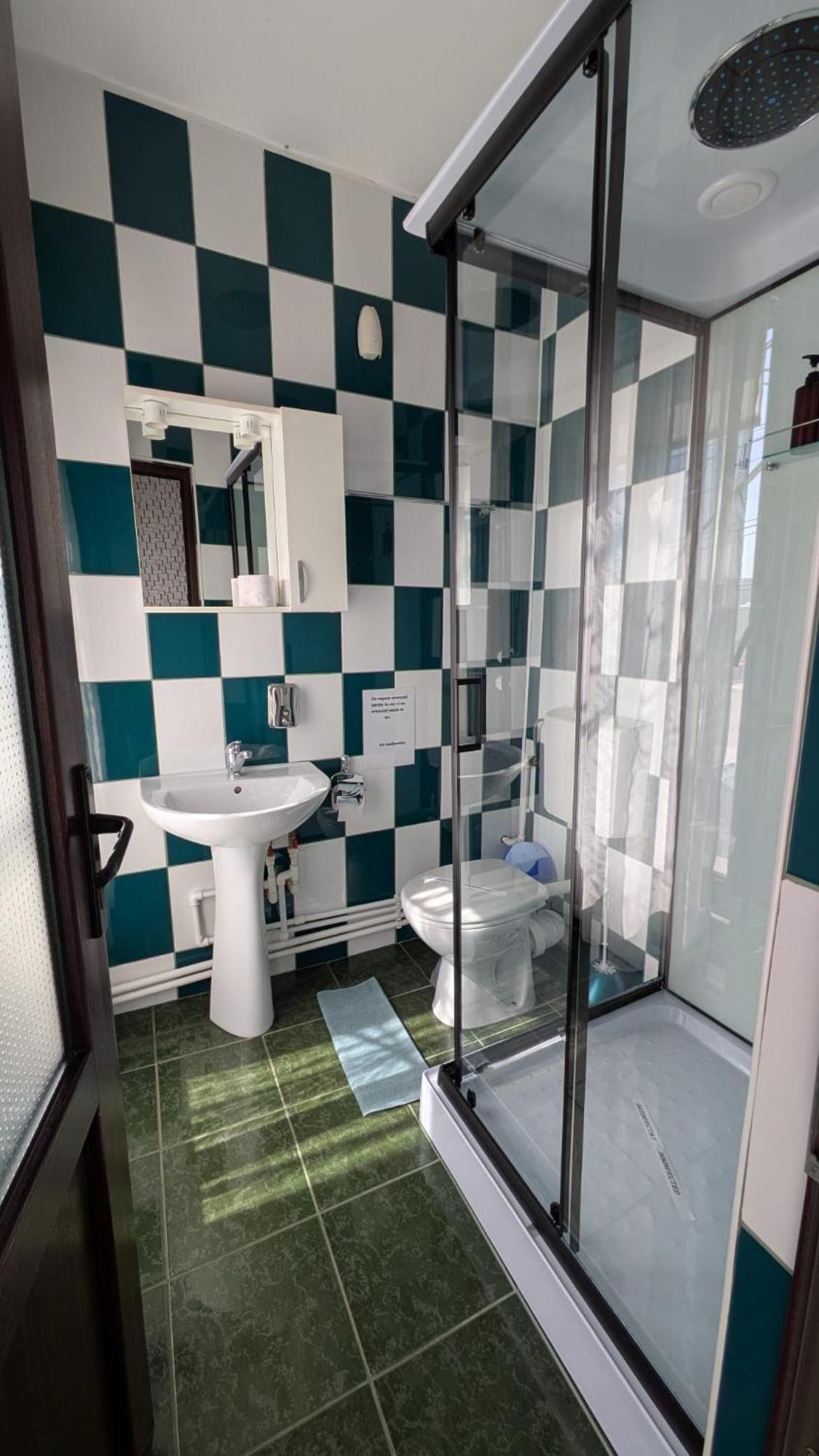 Motel Don Tomaso Vaslui Ngoại thất bức ảnh